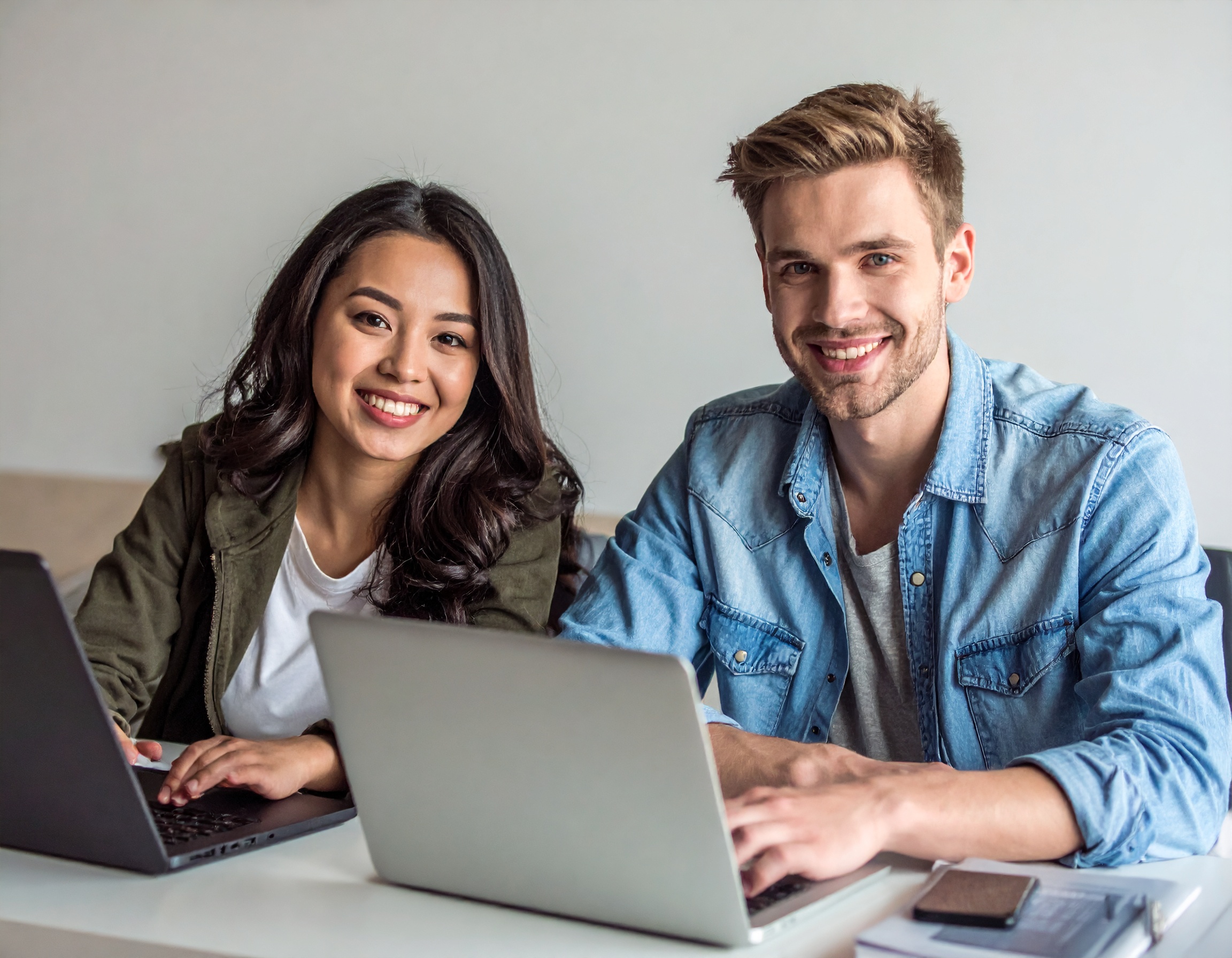 Firefly_WE ARE HIRING Computer science students 545402